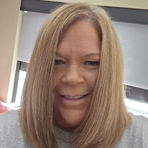 Meet your Posher, Deanna